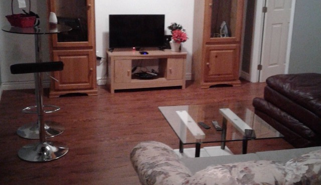 Same thing at home - Nice basement bungalow