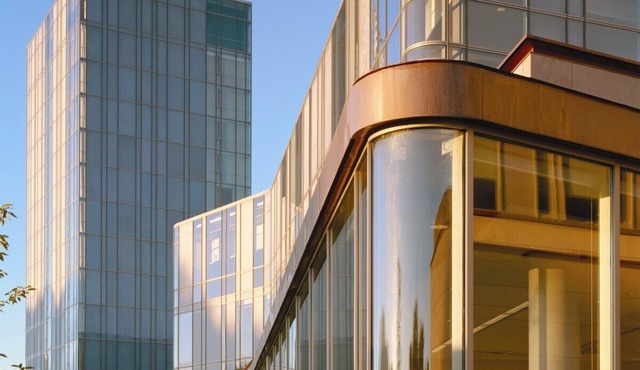 Schulich Hotel & Conference Centre