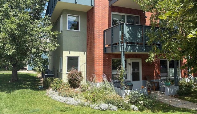 Serene North Boulder Condo! Longterm