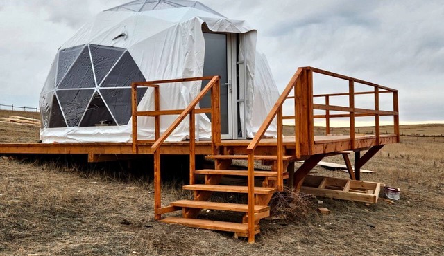 Simple and Elegant Geodesic Glamping Dome for a Relaxing Weekend to Disconnect Outside of Redcliff, Alberta, Canada