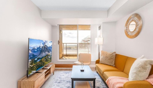 SkyView 2BR Plus Den Stunning Views Steps to SQ1 Mall