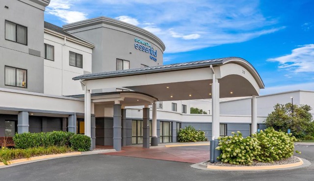 Sonesta Essential Junction City