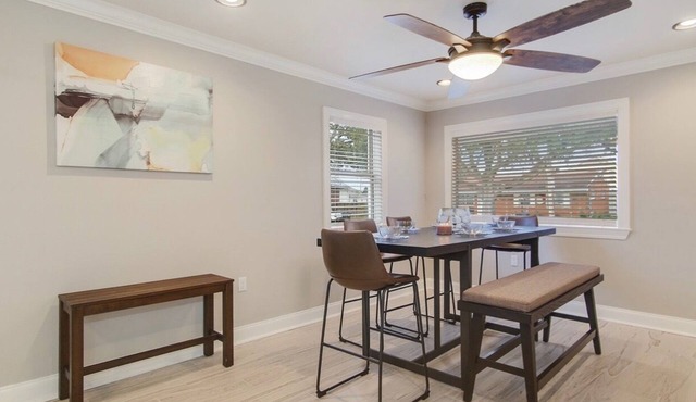 Spacious 3BDR 3BTH Home only minutes from downtown New Orleans. .