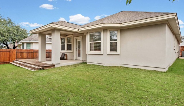 Spacious 3BR Getaway w Dedicated Office | Sleeps 5