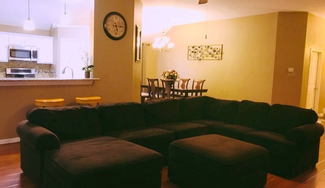 Spacious 4 bedroom and cozy house for families