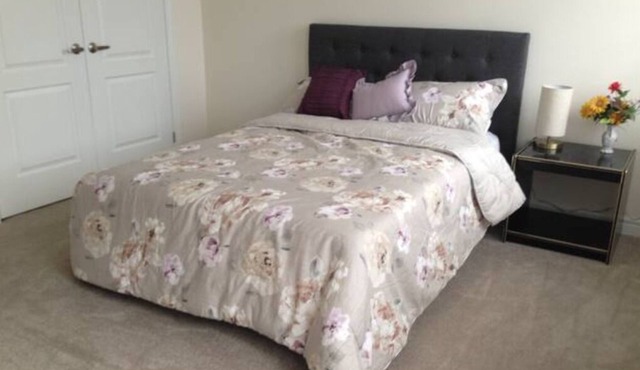 Spacious Clean 3-bedroom Vacation Family Home in Markham