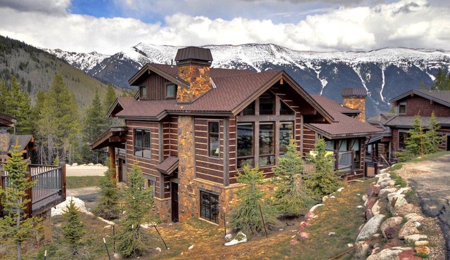 Spacious Luxury Cabin for Ski Getaway in Copper Mountain, Colorado