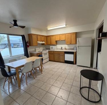 Spring Training Special Comfy 3 Bedroom in Phoenix
