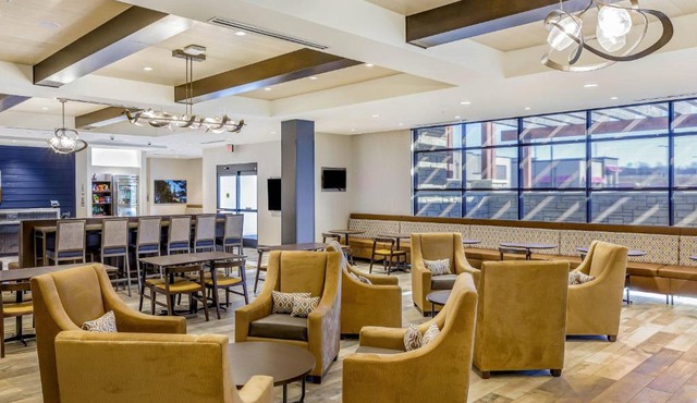 SpringHill Suites by Marriott Topeka Southwest