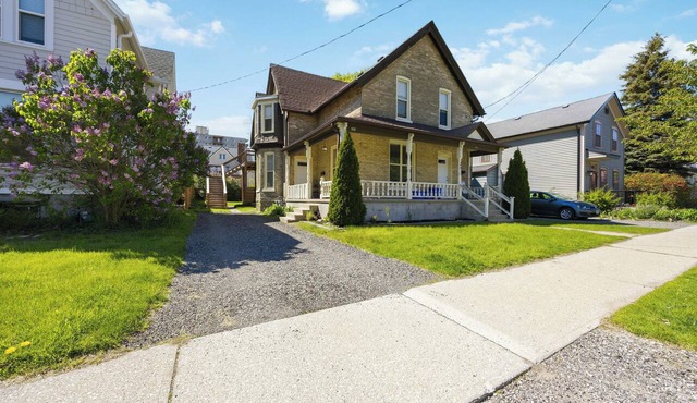 Studio on Vidal - Walking distance to downtown!