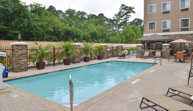 Studio Suite in Tomball | Shared Outdoor Pool + 24h Fitness Center
