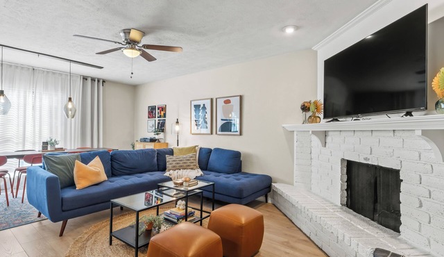 Suburban Escape NRH/Near MAJOR INTERNATIONAL SPORTING EVENT + 2 King Beds