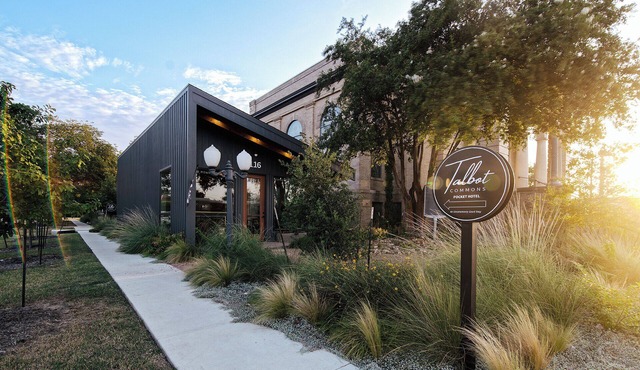 Talbot Commons Hotel