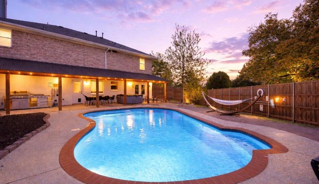 Texan 5 3 Oasis - Hot tub Pool Cinema Room