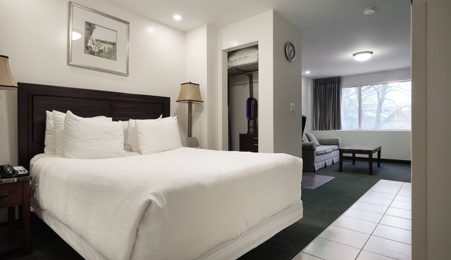 The Business Inn