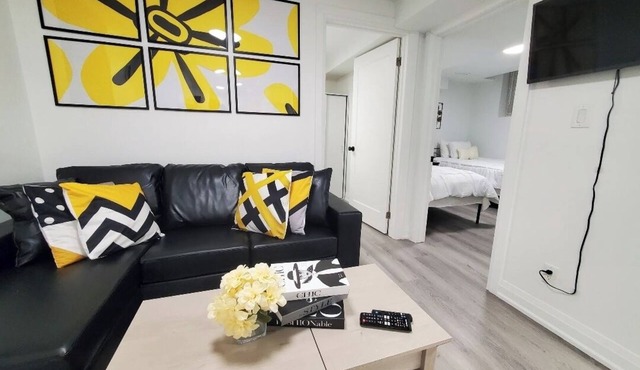 The Chic Retreat - For Your Modern Comfort & Style