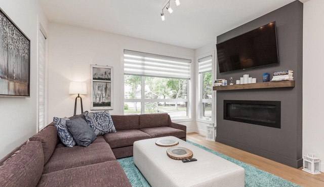Theatre - Fire Table - High End Executive Home