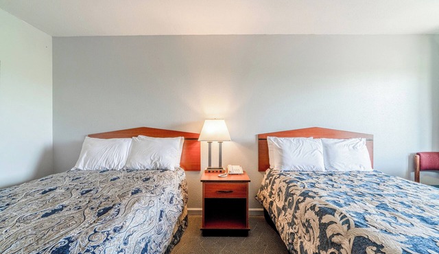 Three Inviting Units, Your Gateway to Small Town Adventures, Local Shops & Eats