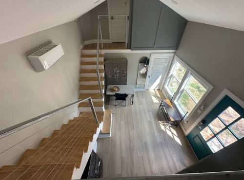 Tiny Private Room #2 in Shared 5BR House with Other Guests