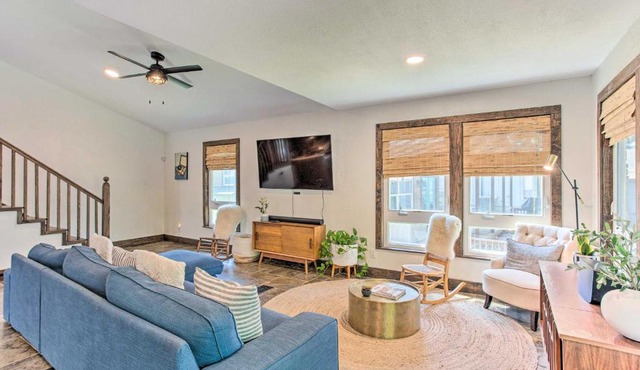 Tool Waterfront Home w/Hot Tub & Fire Pit!