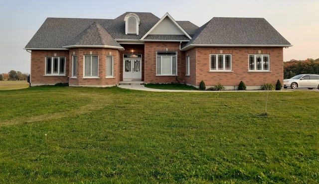 TOWN RANCH