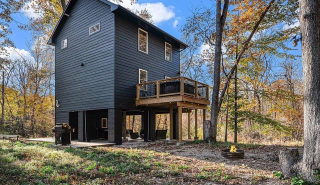 Treehouse Acres, Treehouse Acres Vacation Home