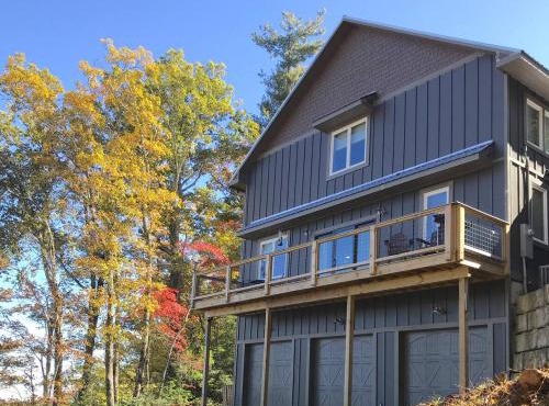 Unique Rustic Barn Theme home Amazing views! Luxe in Bailey Camp