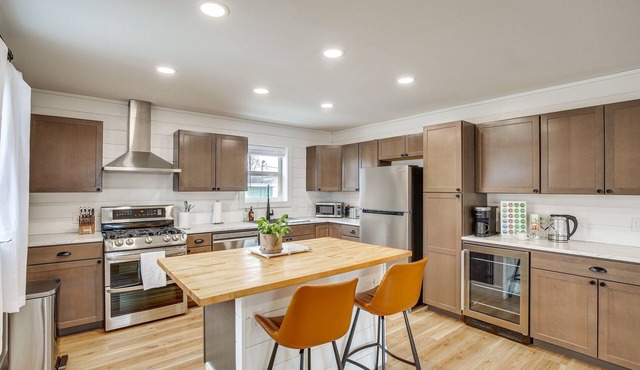 Updated Palmer Vacation Rental < 1 Mi to Downtown!