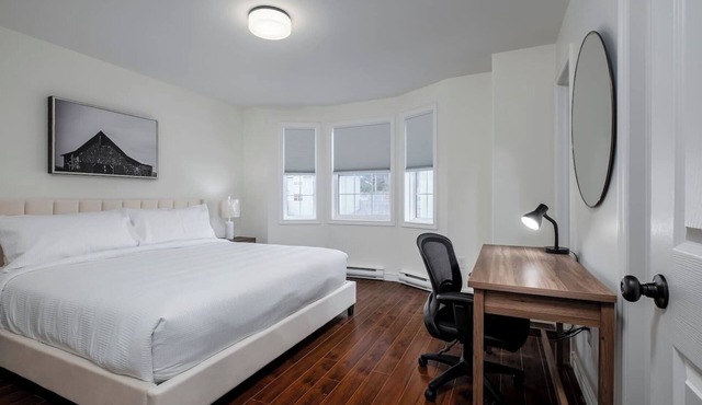 Urban Lofthouse: Your St. John's Getaway