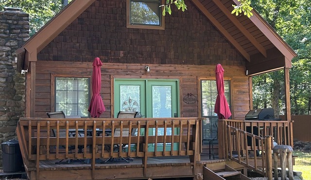 Valley View Chalet on top of Nebo State Park