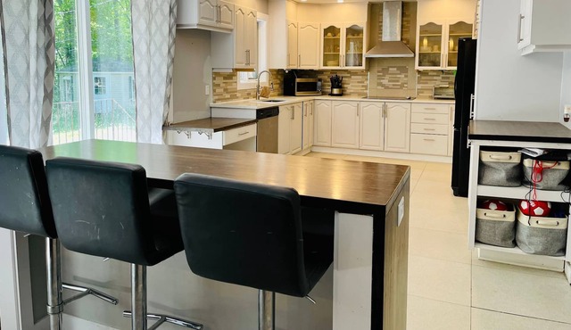 Very spacious House for Family or Friends