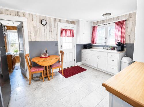 Walk to Golfcourse EnJoie House PetFriendly