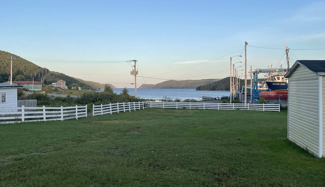 Water's Edge Cottage