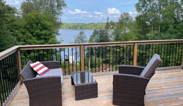Waterfront 4 Season Get Away -