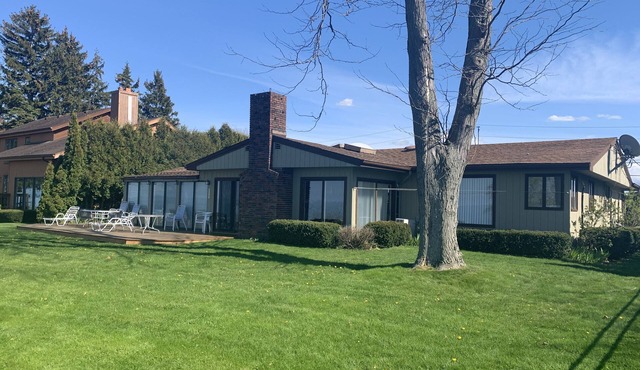 West Bluff Sunset House