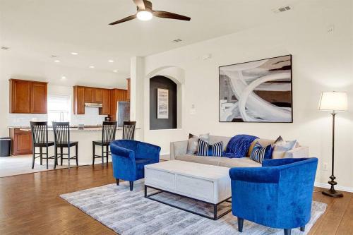 Westside Contemporary 3Bd 2B near Toyota Stadium