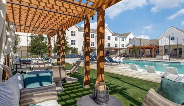 Workerfriendly,washer/dryer, Gym,pool, A+ Location