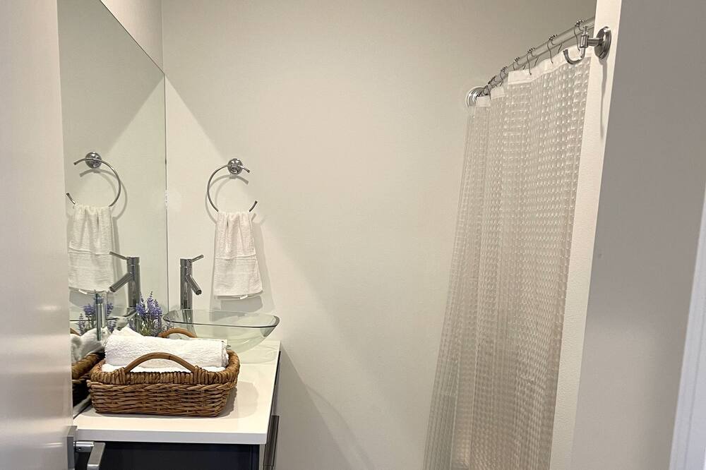 Photo of Bathroom in Capital View
