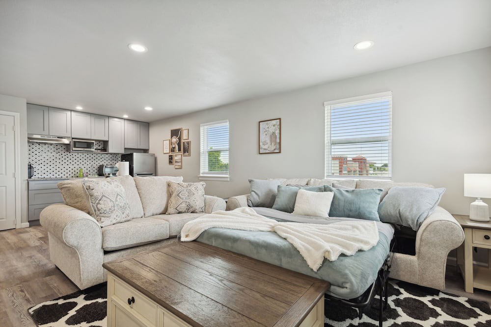 Photo of Livingroom in Whitesboro