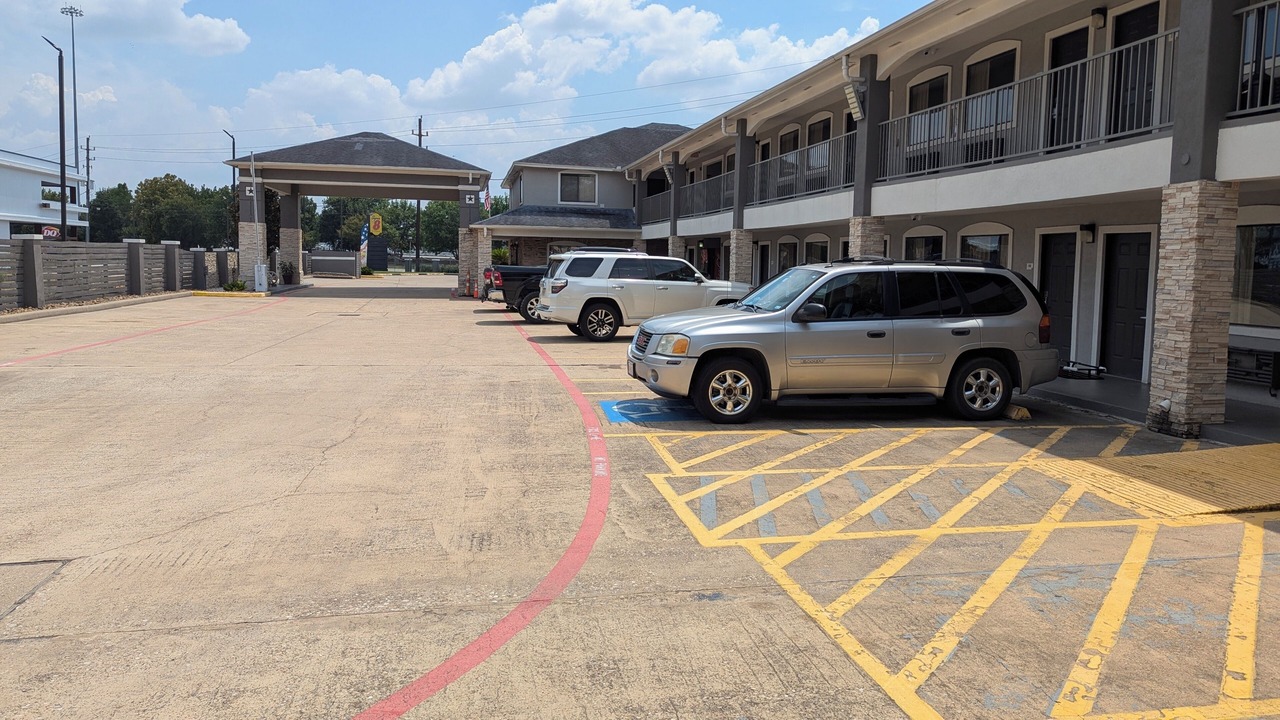 Photo of Outdoor in Barker