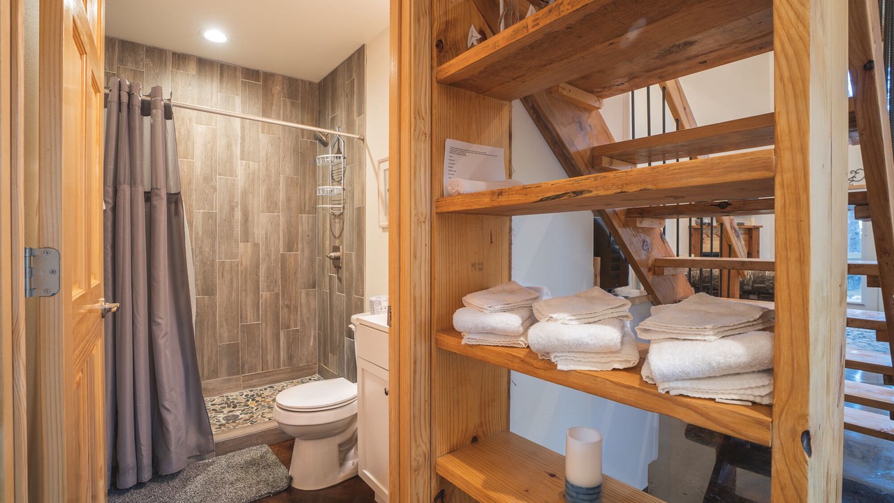 Photo of Bathroom in Royal