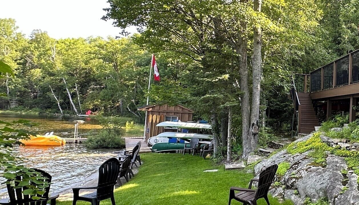 Photo of Outdoor in Algonquin Highlands
