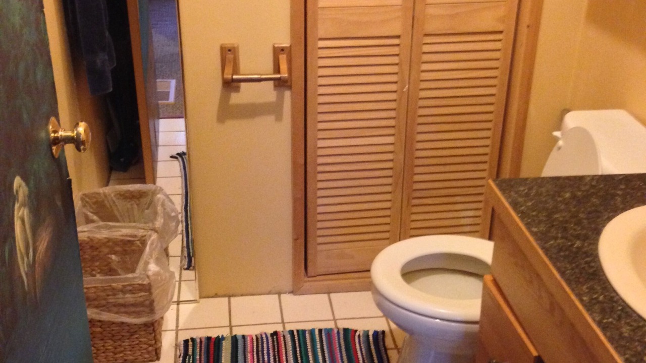 Photo of Bathroom in Talkeetna
