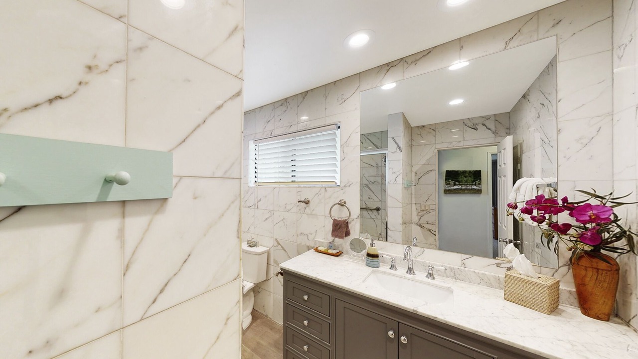 Photo of Bathroom in Princeville