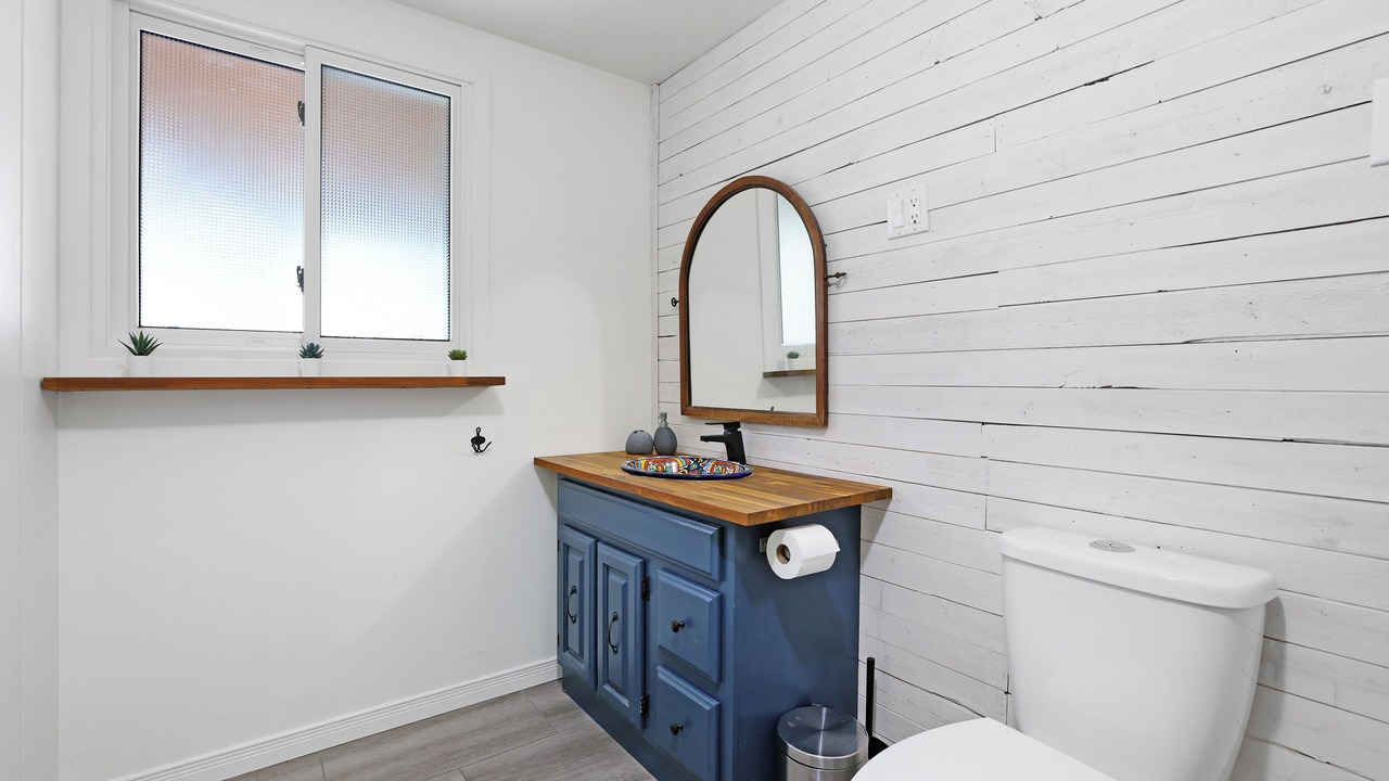 Photo of Bathroom in Calabogie