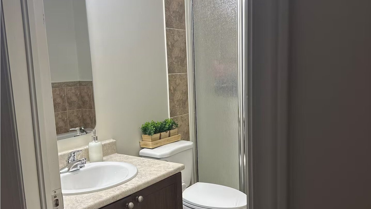 Photo of Bathroom in Leitrim