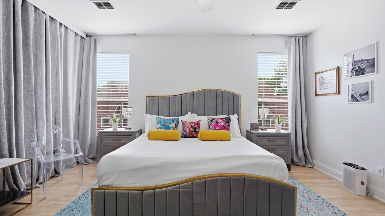 Photo of Bedroom in Knox - Henderson