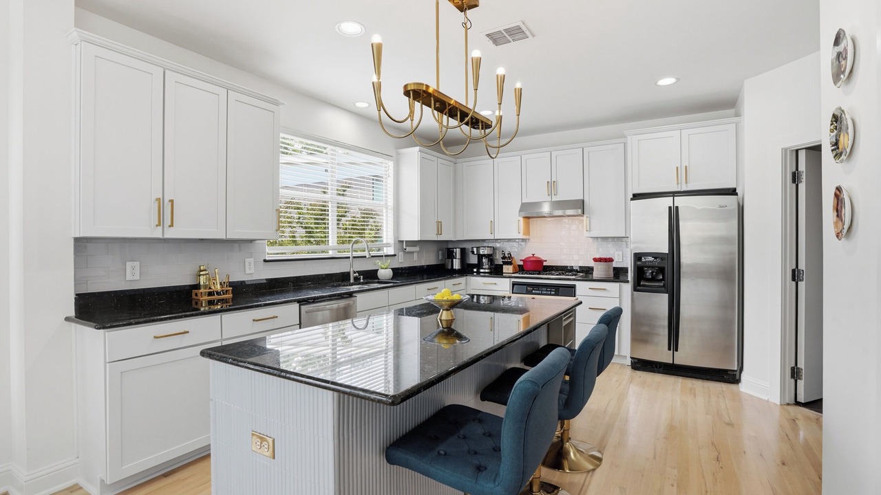 Photo of Kitchen in Knox - Henderson