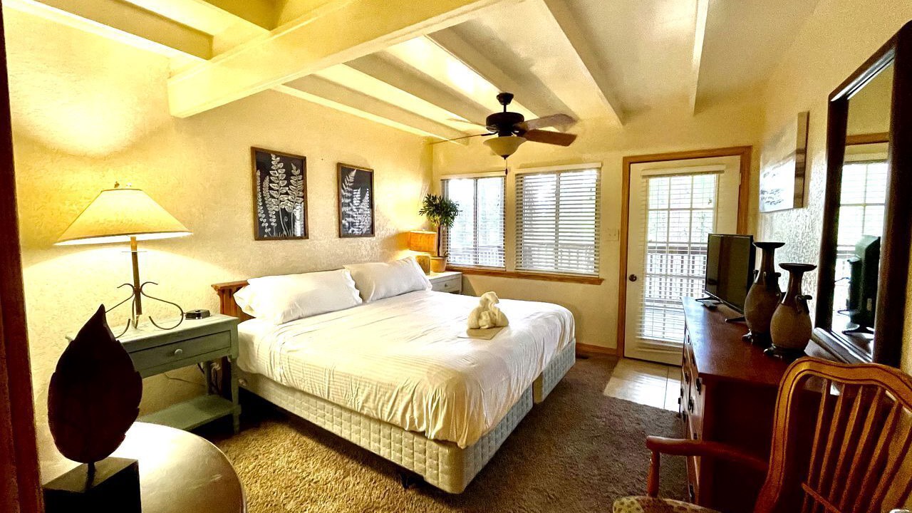 Photo of Bedroom in Mount Ida