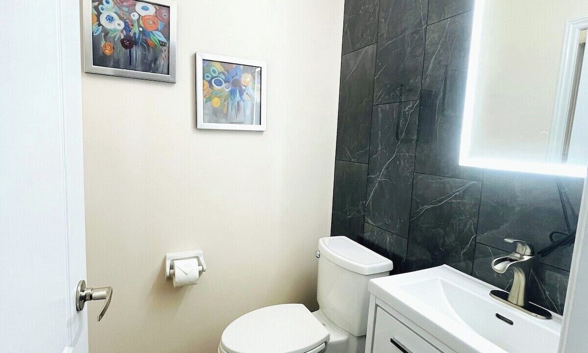 Photo of Bathroom in Churchill Meadows